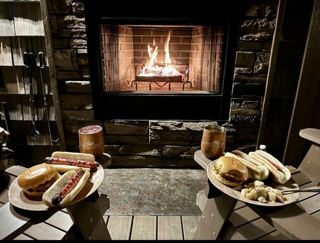 CANCEL ALL PLANS - YOU WILL WANT TO STAY RIGHT HERE! WE ARE CONVENIENTLY LOCATED TO 6 GROCERY STORES, SUPER TARGET, BJ'S WHOLESALE FOODS, AND ALL OF THE AREAS BEST IN SHOPPING, DINING, & ENTERTAINMENT