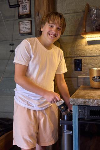 DROP ANY SIZE CAN OR BOTTLE IN THE DRINK CHUTE IN THE KITCHENETTE AND DROP IT TO THE LOWER DECK IN THE BLINK OF AN EYE - ALSO MAKES A GREAT TELEPHONE (WINK)