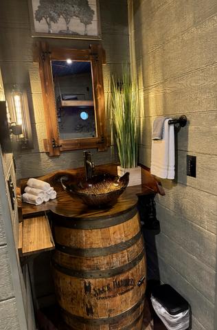 CUSTOM JACK DANIEL'S VANITY SINK - MAGNIFYING MIRROR- HAIR DRYER - LUXURY LINENS AND TOILETRIES ARE PROVIDED