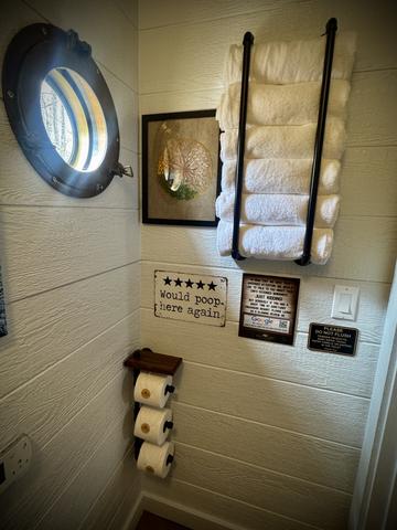 LUXURY LINENS AND PAPER PRODUCTS PROVIDED