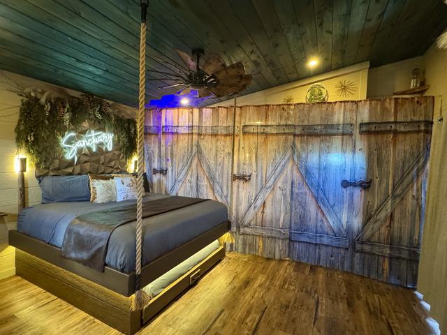 Photo of 56-TREE-T-MENT CENTER