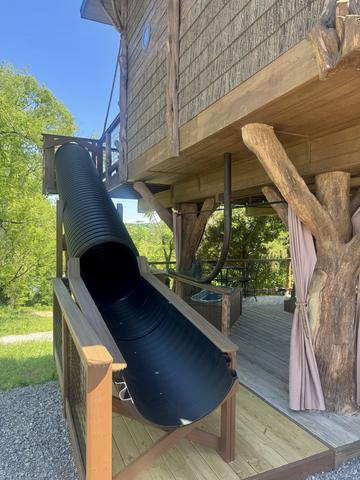 Photo of 48-HONEY HOLE