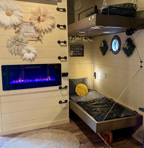 DOUBLE BUNKS - LED FIRE PLACE - READING LIGHTS - USB CHARGE PORTS - PORT HOLE WINDOWS - LUXURY LINENS & SLEEPING BAGS PROVIDED