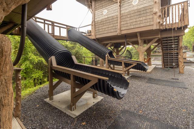 DUAL RACING SLIDES - SKIP THE USUAL HOTEL OR CABIN STAY AND OPT FOR A TREEHOUSE "EXPERIENCE" AT SANCTUARY TREEHOUSE RESORT!