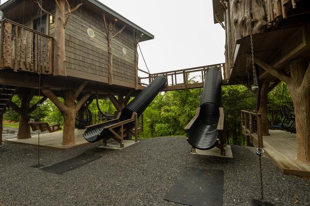DUAL RACING SLIDES - TWICE THE FUN - TARZAN & JANE TREE FORT DOUBLE TREEHOUSES AT SANCTUARY TREEHOUSE RESORT IN THE SMOKY MOUNTAINS