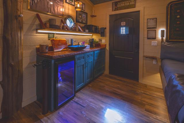 STOCKED KITCHENETTE - COMPLIMENTARY SNACKS, K-CUPS, BOTTLED WATER, HOT CHOCOLATE, VARIETY OF TEAS, COOKING AND CLEANING SUPPLIES, GRILL TOOLS, FIRST AID KIT AND MORE...