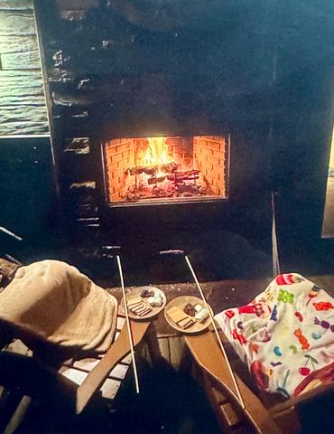 COZY UP ON THE UPPER DECK FOR A COOK OUT WITH S'MORE MEMORIES AND FIRESIDE CHATS