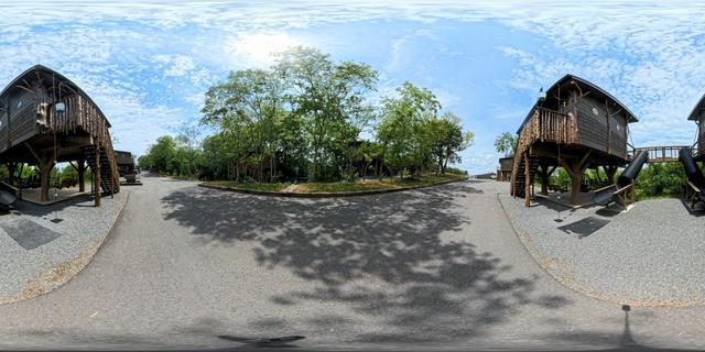 TARZAN & JANE TREEFORT DOUBLE TREEHOUSES AT SANCTUARY TREEHOUSE RESORT PANORAMA