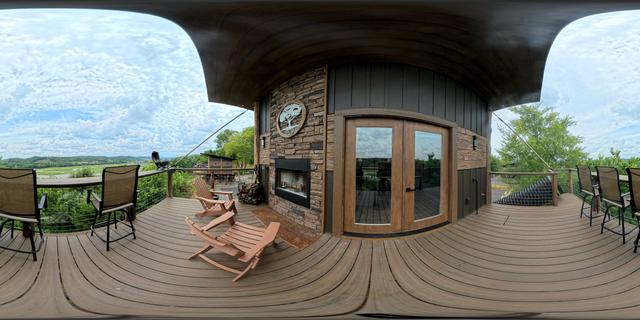 TREE-T-MENT CENTER LUXE TREEHOUSE - SANCTUARY TREEHOUSE RESORT - PANORAMA