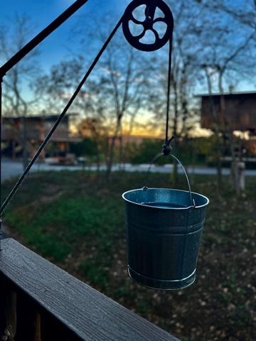 Photo of 48 - HONEY HOLE