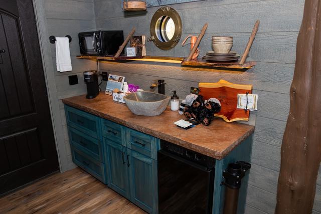 Photo of 53 - AIR FORT ONE