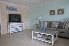 Photo of 2 Bedrooms with beach wiews and in walking distance to Seacrets!