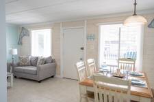 Photo of 2 Bedrooms with beach wiews and in walking distance to Seacrets!