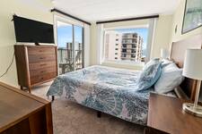 Photo of 2 Bed Condo with Master Bedroom Ocean Views