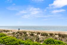 Photo of Relaxing Direct Oceanfront / Beachfront Retreat 