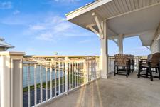 Photo of Crisfield Penthouse Retreat! 3 Bedroom