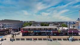 Photo of Bungalows on the Boards - Seaspray