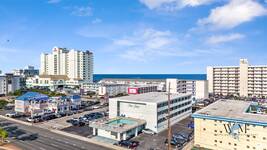 Photo of Spacious 3rd Floor Studio near Jolly Roger and the Beach!