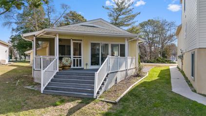 Photo of 24 Windjammer Rd
