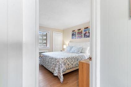 Photo of Large Ocean Block Condo 139st 3-Bedroom