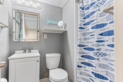 Photo of Large Ocean Block Condo 139st 3-Bedroom