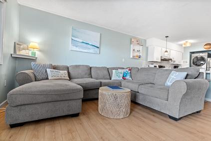 Photo of Large Ocean Block Condo 139st 3-Bedroom