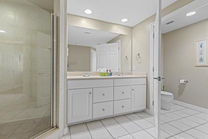 Photo of Adagio 208
