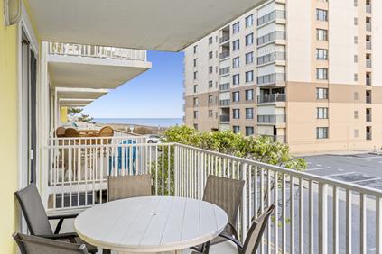 Photo of Adagio 208