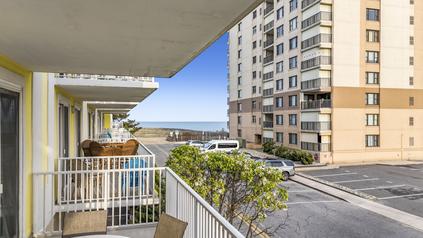 Photo of Adagio 208