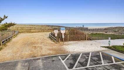 Photo of Adagio 208