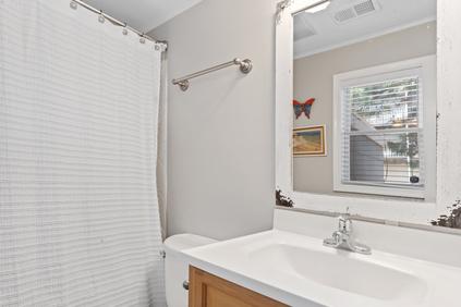 Photo of 426 Lark Lane Unit 1W