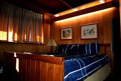 77 a mountain hide a way king size bed 