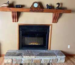 New electric fireplace in Livingroom