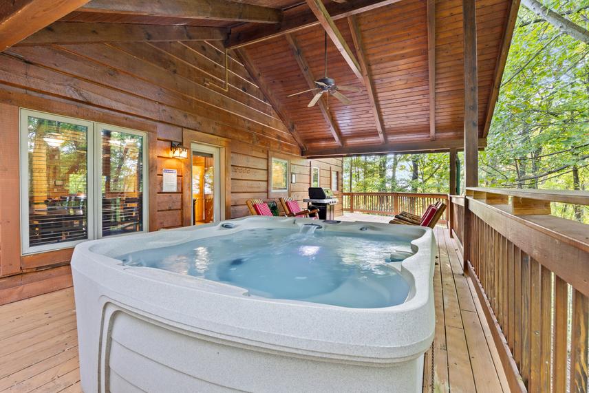Photo of Fox Hollow Lodge in Gatlinburg TN