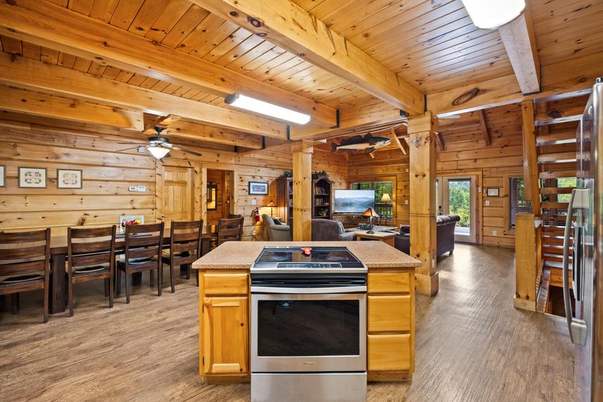 Photo of Fox Hollow Lodge in Gatlinburg TN