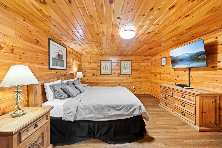 Photo of Fox Hollow Lodge in Gatlinburg TN