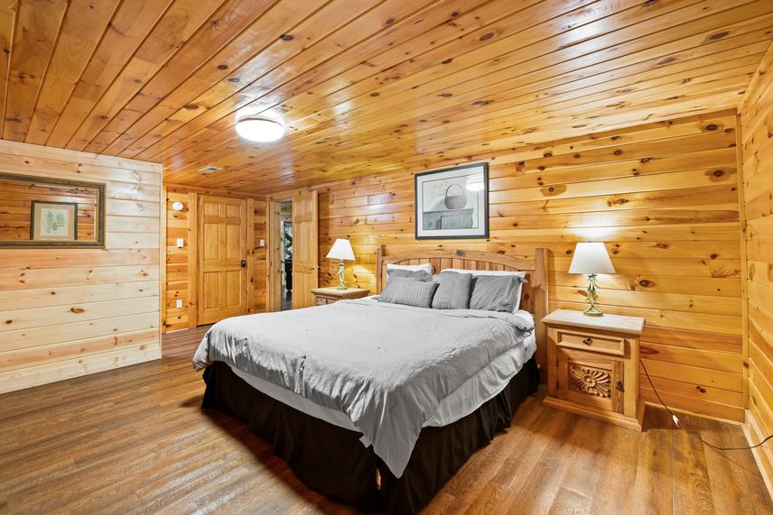 Photo of Fox Hollow Lodge in Gatlinburg TN