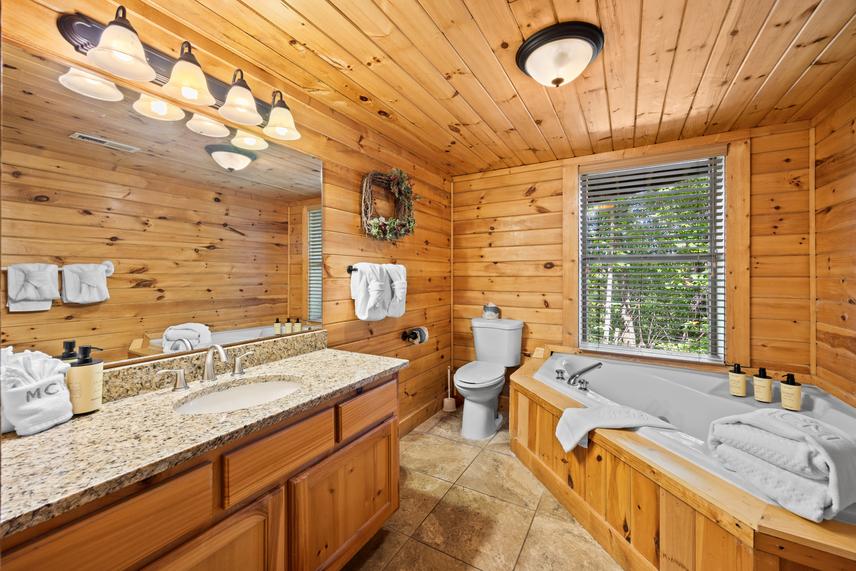 Photo of Fox Hollow Lodge in Gatlinburg TN
