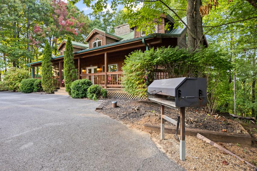 Photo of Fox Hollow Lodge in Gatlinburg TN