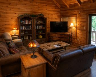 Photo of Fox Hollow Lodge in Gatlinburg TN