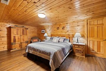 Photo of Fox Hollow Lodge in Gatlinburg TN