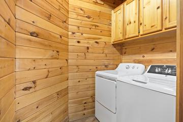 Photo of Fox Hollow Lodge in Gatlinburg TN