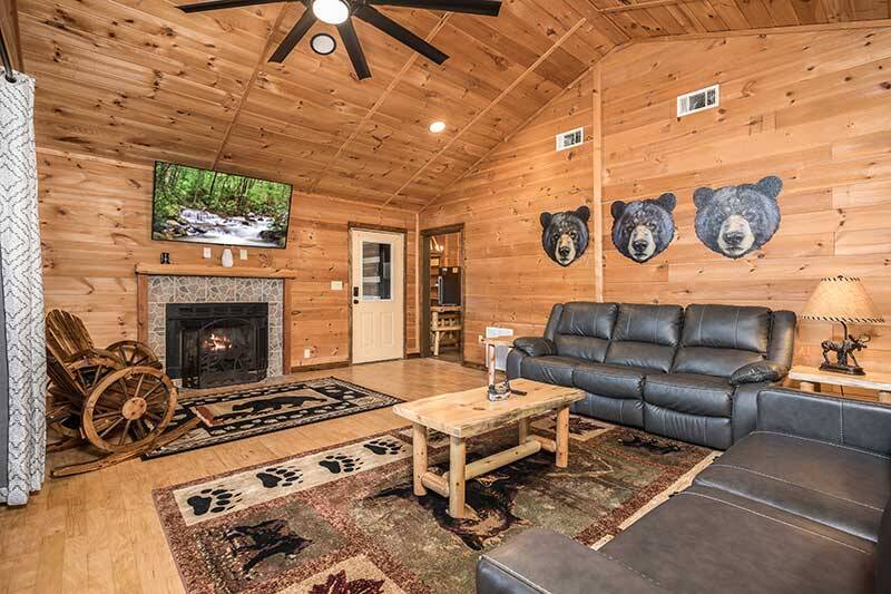 A beautiful 2 bedroom Smoky Mountains cabin rental. at Moonlight Obsession in Gatlinburg TN