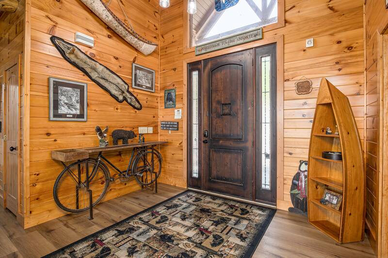 The entry hall to your cabin in the Smoky Mountains. at Five Bears Mountain View Lodge in Gatlinburg TN