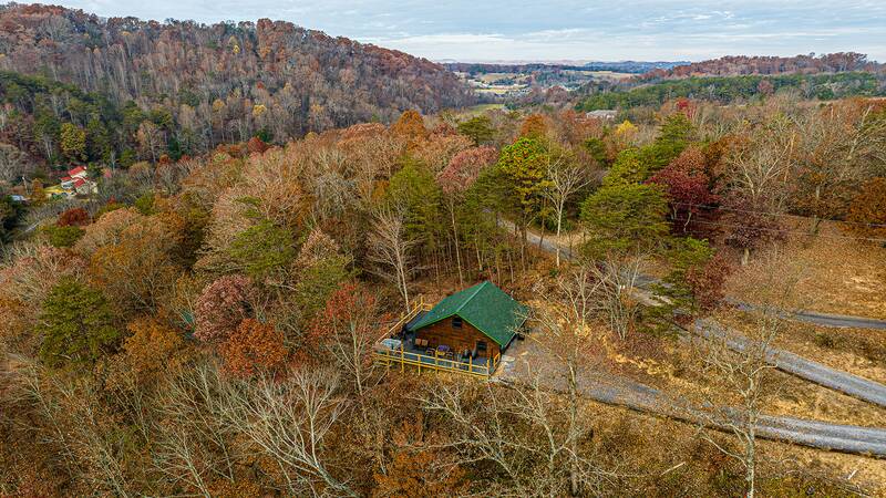 Smoky Mountains fall cabin rental. at Mountain Whispers in Gatlinburg TN