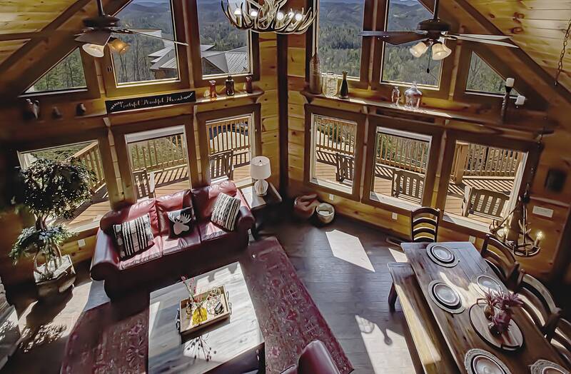 Smokies vacation lodging with mountain views. at A Point of View in Gatlinburg TN