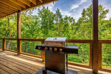 Porch covered grill in the Tennessee Smoky Mountains. at Big Splash Lodge in Gatlinburg TN