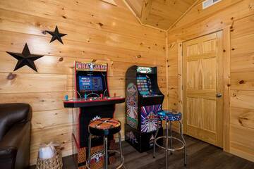 Multi-game arcades in your cabin rental game-room.