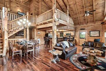 Enjoy the wide openness of this large cabin in the Tennessee Smoky Mountains. 