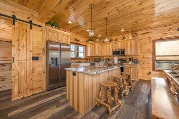 Family meals made easy at your cabin's fully equipped kitchen.